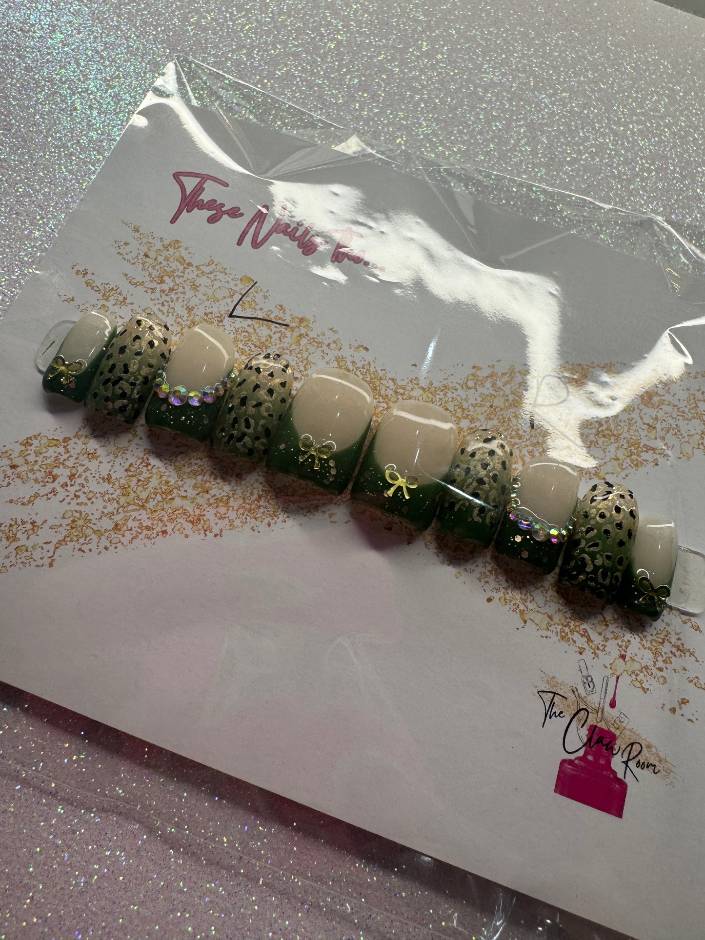 Wild Intensions Press-On Nail Set