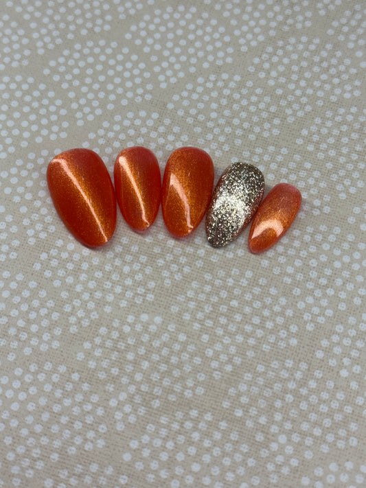 Solar Flare Press-On Nail Set